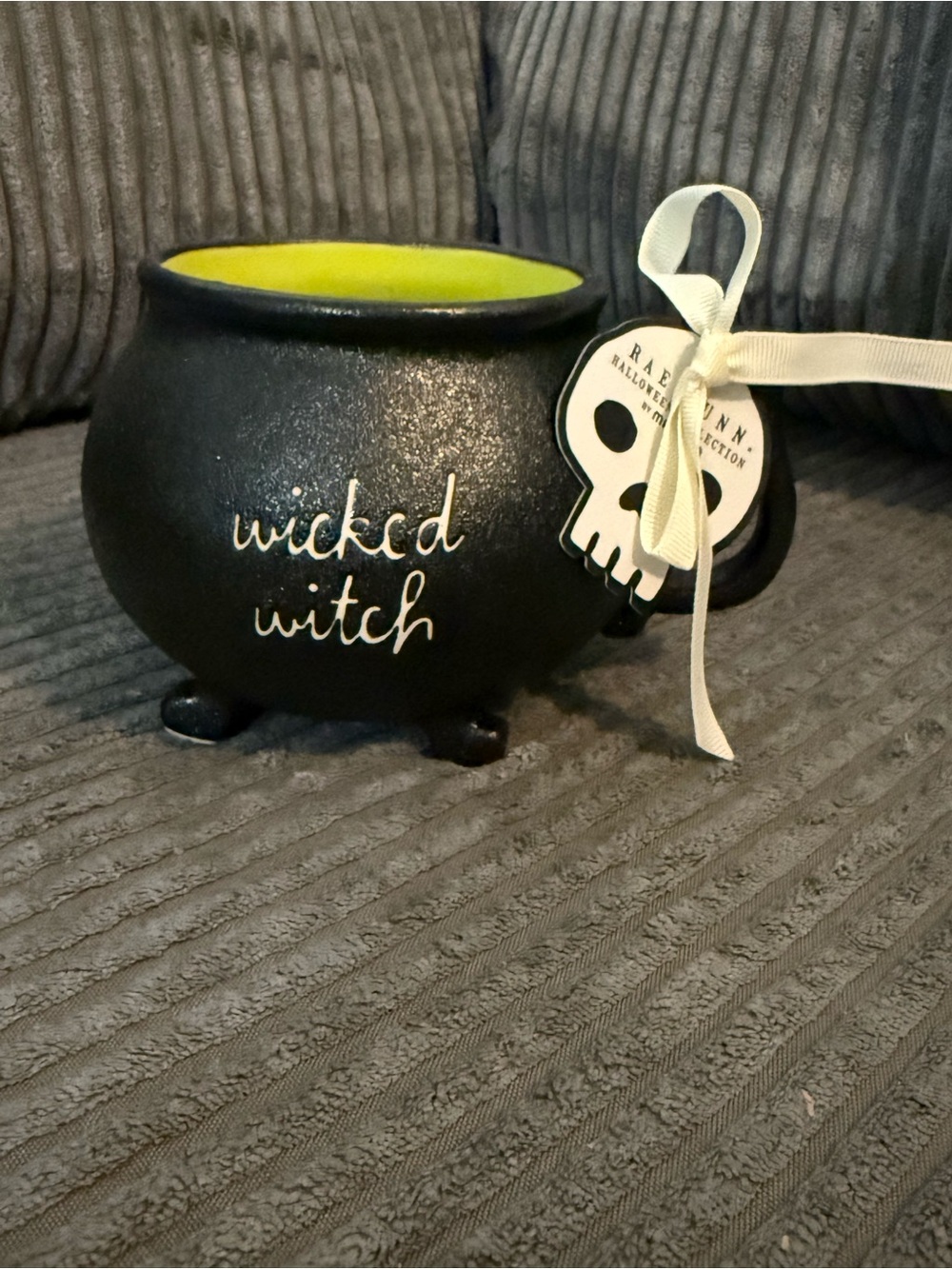Rae Dunn✨ Black Cauldron Mug with Lime Interior NWT